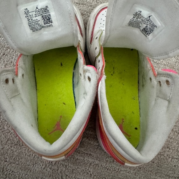 Nike Dunks - Picture 5 of 8